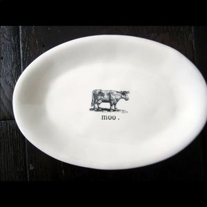 BRAND NEW Rae Dunn Moo  oval